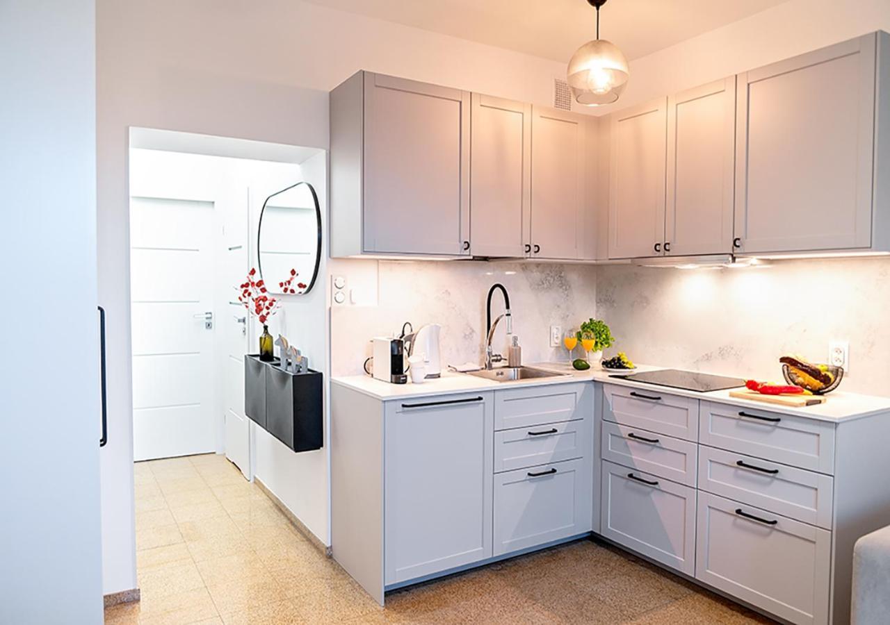 Apartament Sunset Boulevard Z Tarasem Dla 4 Gosci グディニャ エクステリア 写真